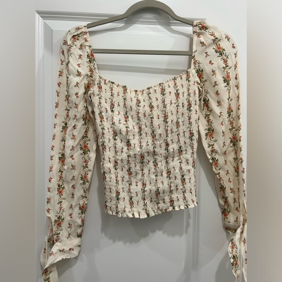 Long sleeve printed reformation top - never worn - Picture 3 of 4